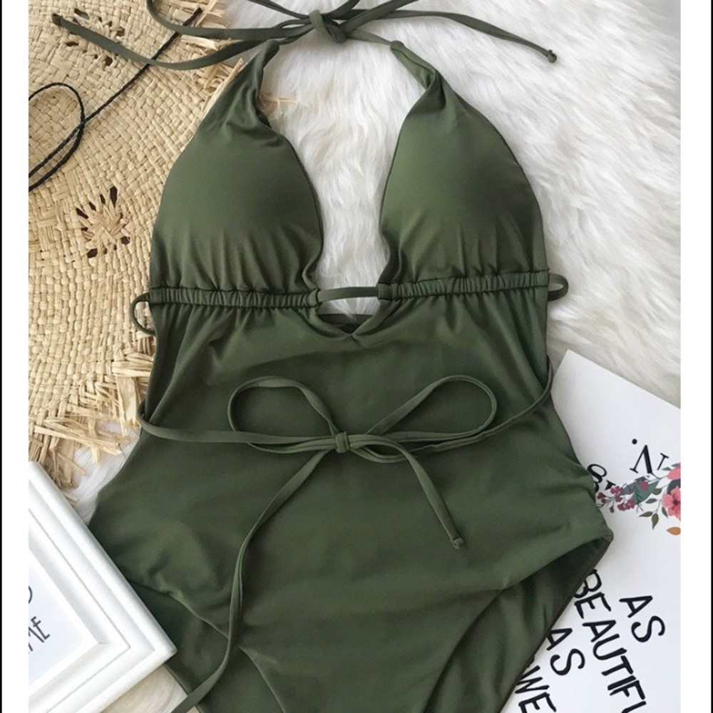 Army green backless one piece swimsuit